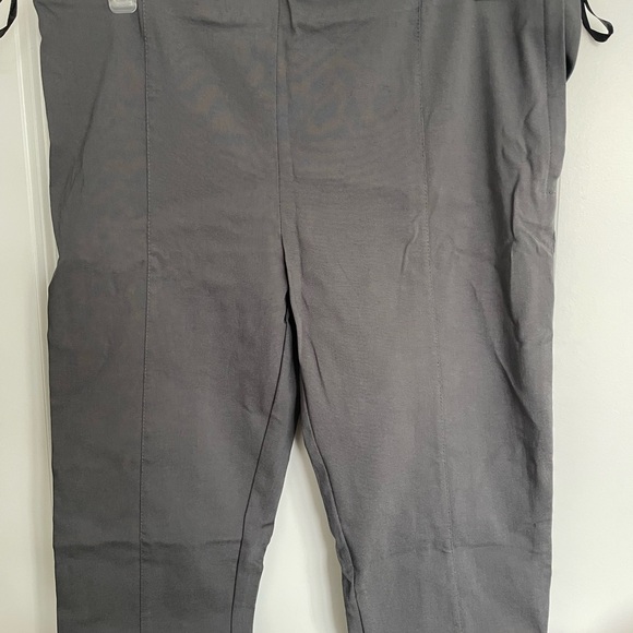 Gray Dress Pants From Primark - Picture 4 of 7